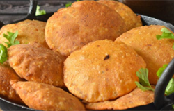 Urad Dal Puri Recipe